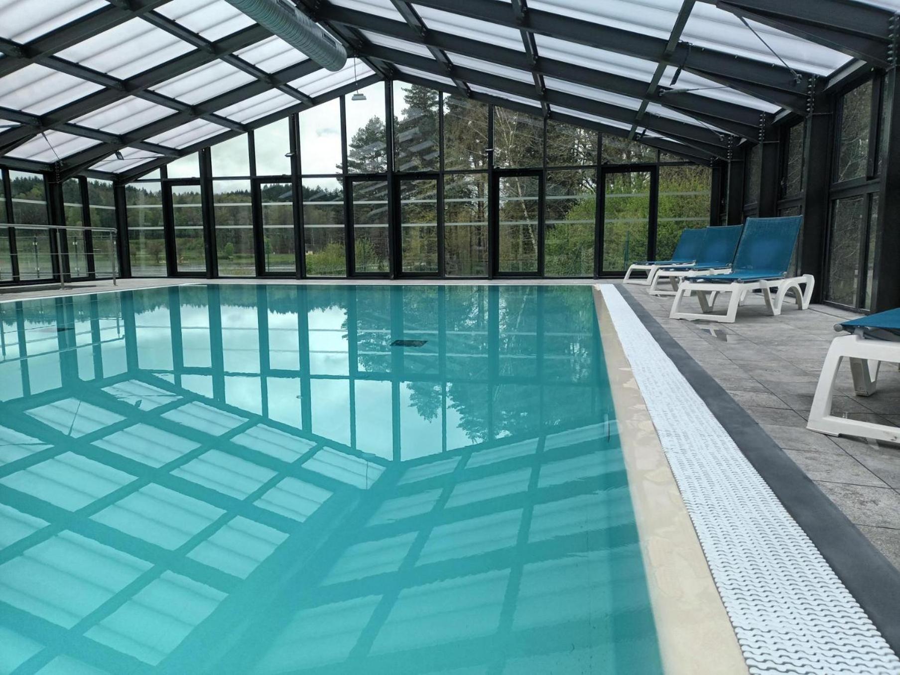 Hotel Vvf Correze Pays D'Eygurande Exterior foto